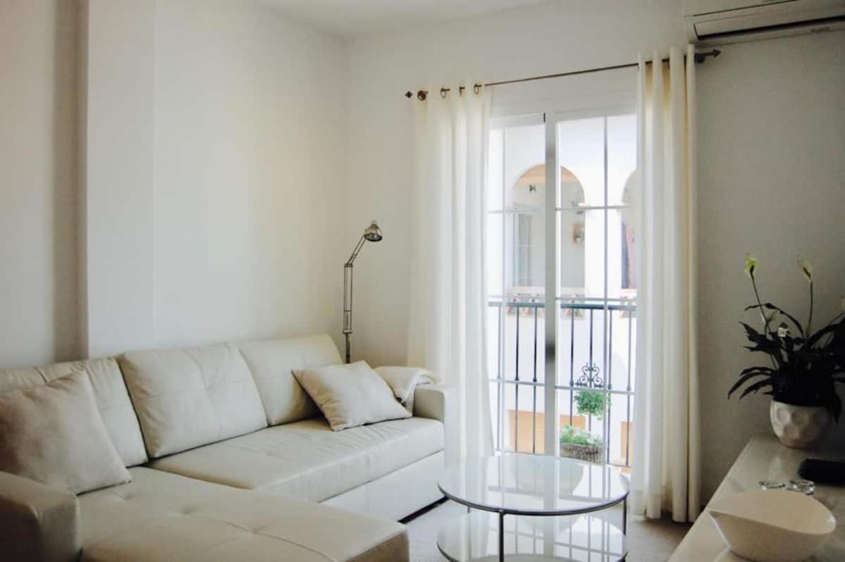 Fantastic 1 Bedroom Apartment In The Centre Of Nerja Exteriér fotografie